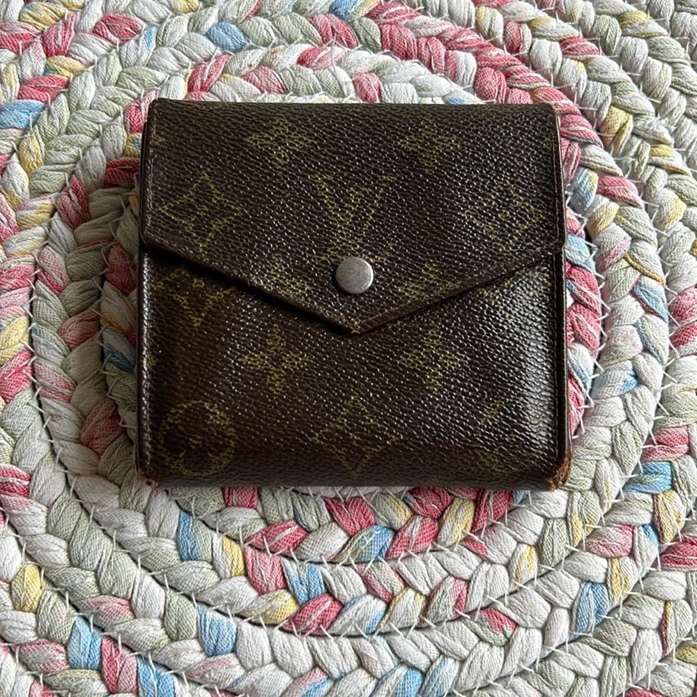 Louis Vuitton 1984 Monogram Wallet